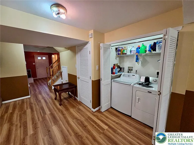 4051 Tournament Ct — Photo 3