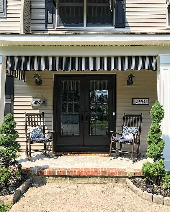 WELCOME - Front Entrance