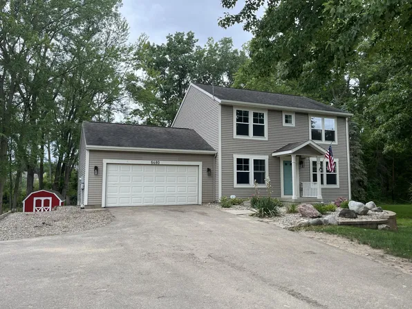 6480 Cascade Rd, Grand Rapids, MI 49546
