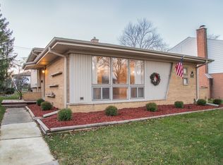 1308 N Highland Ave, Arlington Heights, IL 60004