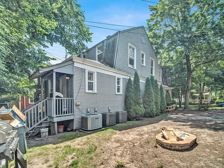 909 Gaffield Pl — Photo 16