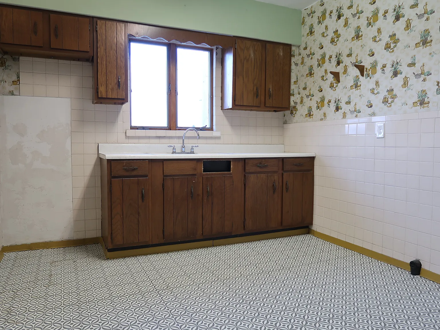 1 bed, $900 — Photo 4