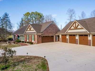 61 Fairway Dr, Bristol, TN, 37620