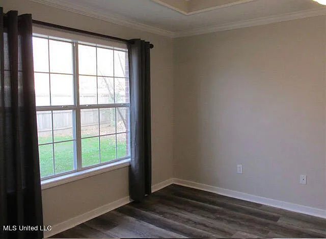 309 Silverleaf Cv — Photo 6