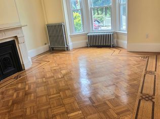 110 Thornton St, Roxbury, MA 02119