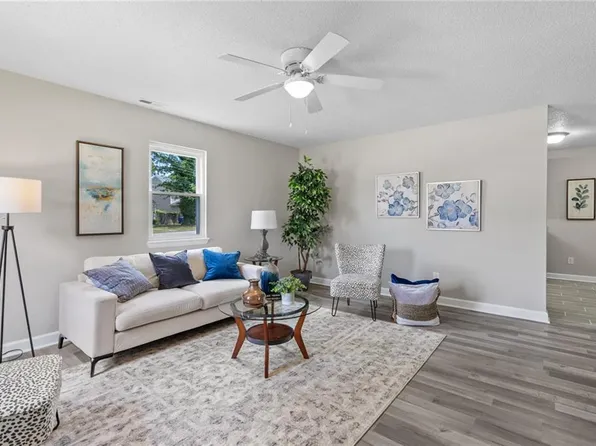 979 Teal Ct, Norfolk, VA 23513