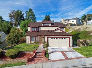 28749 Shadyview Dr, Santa Clarita, CA 91387