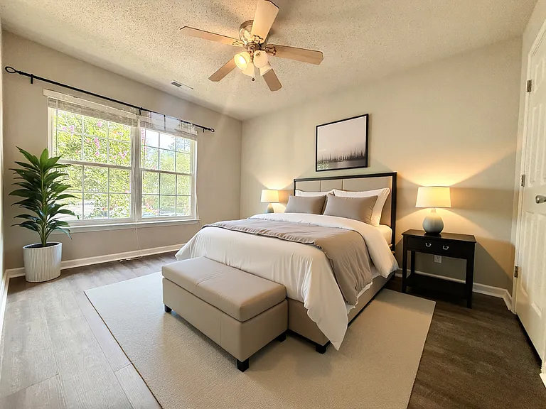 600 Canyon Lake Cir — Photo 22