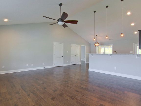 4th image of 4617 Bella Capri Ln