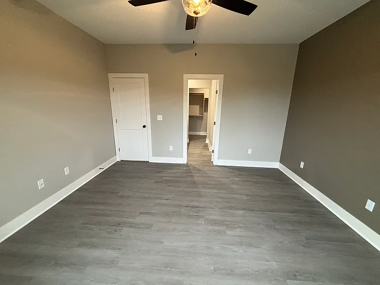 2139 Reece St — Photo 9