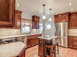 344 Lorraine Ave, Middlesex, NJ 08846