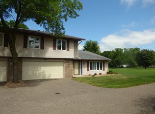 9552 Kingsview Ln N, Maple Grove, MN 55369