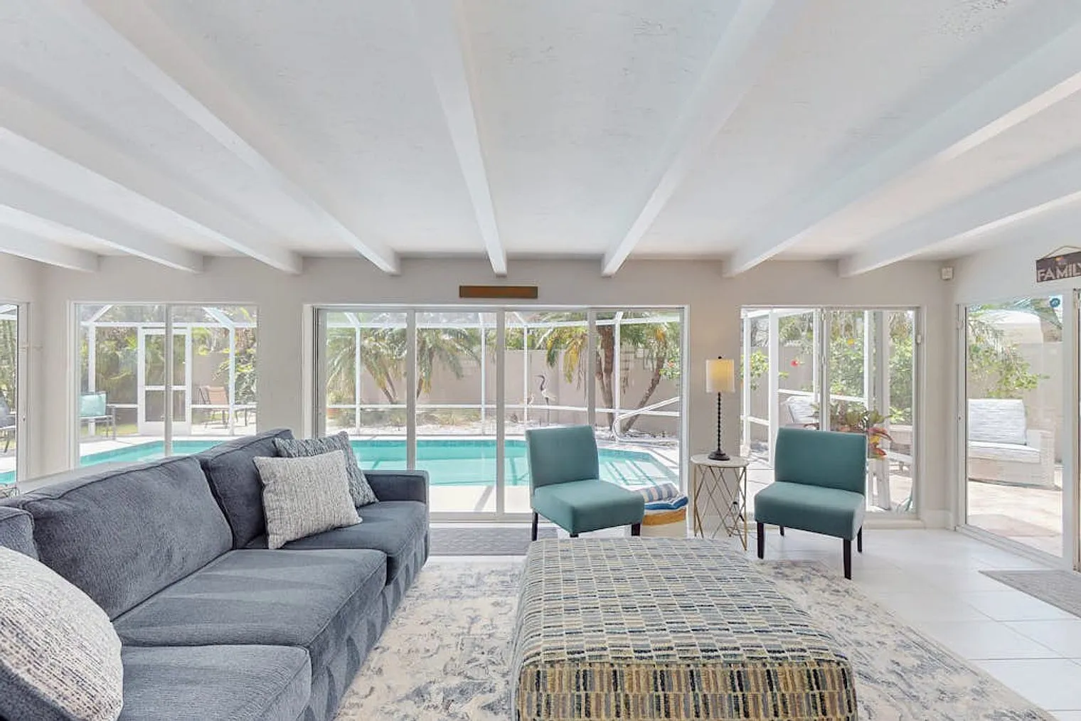 3 bed, 3.0 bath, 2088 sqft, $7,655 — Photo 3