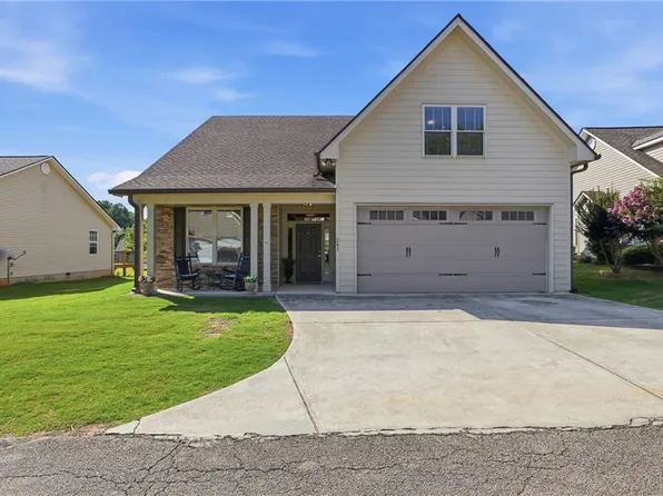 241 Legacy Dr, Demorest, GA 30535