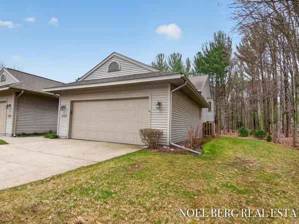 536 Tournament Cir #9, Muskegon, MI 49444