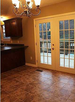 5th image of 5702 Taggart Dr