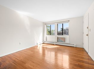 157 School St #5A, East Hartford, CT 06108