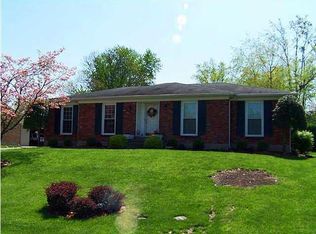 6803 Riggs Dr, Louisville, KY 40291