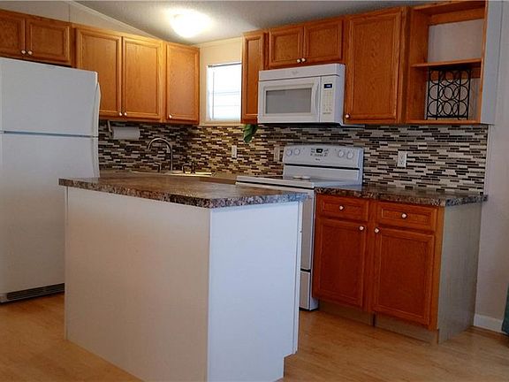 3rd image of 8540 Firwood Dr