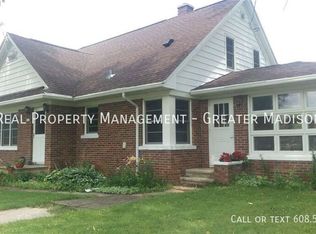 2607 Eller St, Cross Plains, WI 53528