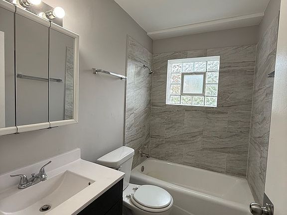 5th image of 3542 147th St APT 6
