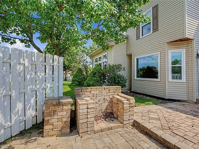 2996 Brookfield Ct — Photo 63