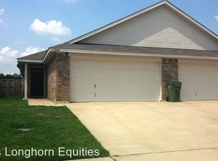 5502 Homestead Rd, Arlington, TX 76017