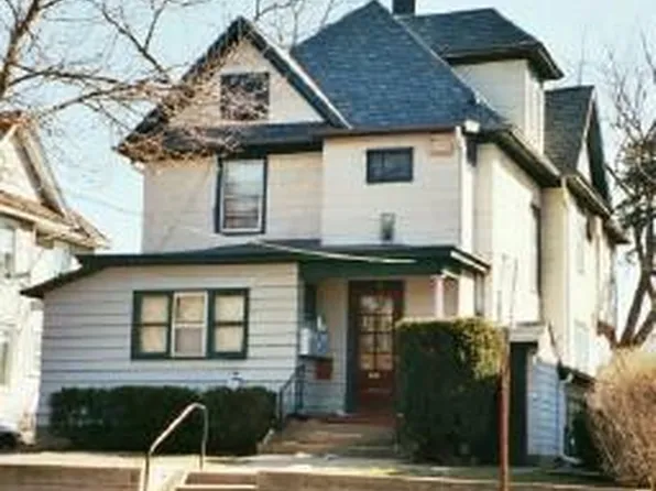 624 N Linn St APT 1A, Iowa City, IA 52245