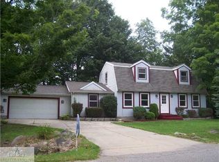 6498 Pleasant River Dr, Dimondale, MI 48821