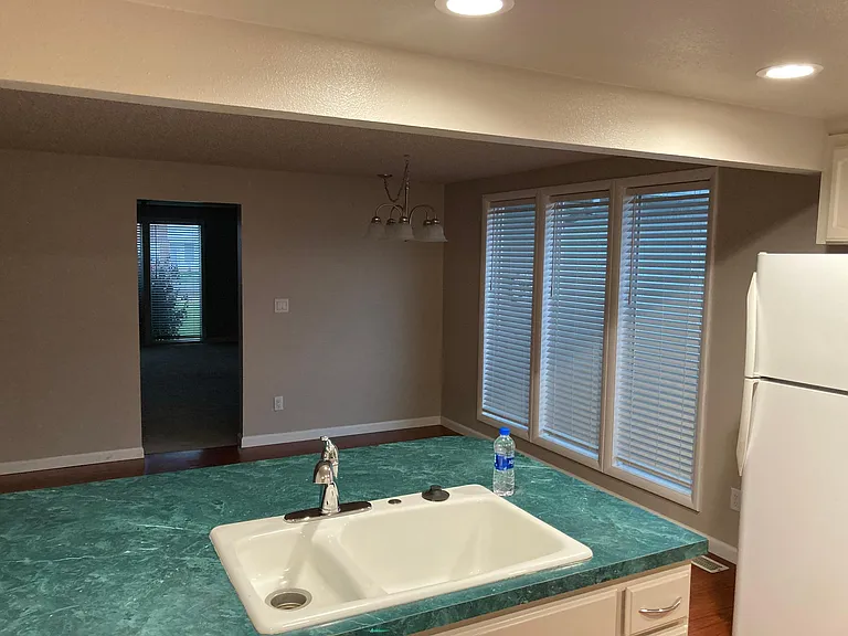 10188 Cherry Ln — Photo 7