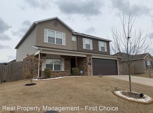 903 SW Loudon Dr, Bentonville, AR 72712