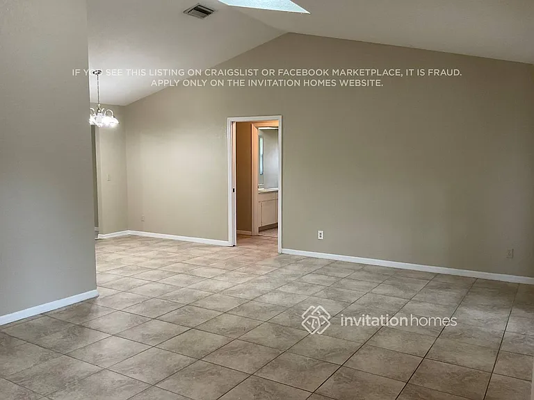 22568 Morocco Ave — Photo 3