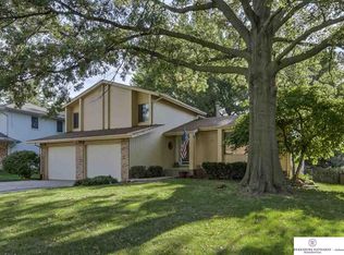 2047 S 146th Cir, Omaha, NE 68144