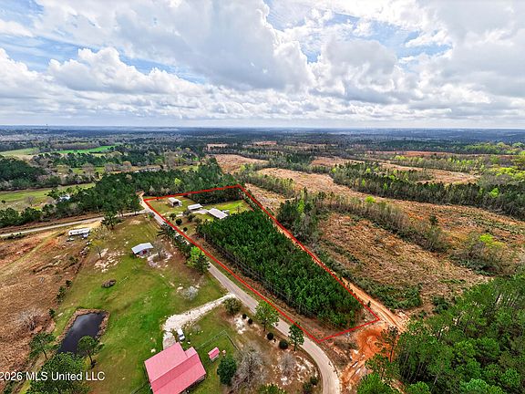 3rd image of 98 Country Heritage Rd