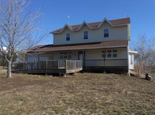 5542 NW Jennings Rd, Topeka, KS 66618