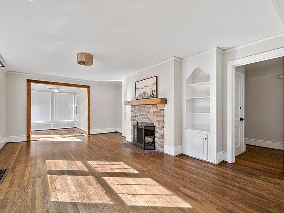 4th image of 392 Forest Ave