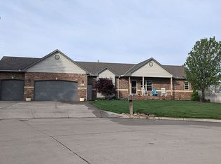 601 Autumn Rdg, Newton, KS 67114