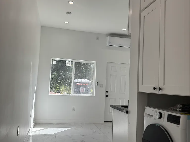 4525 Dunsmore Ave #B — Photo 5