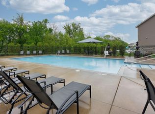 10800 Orchid Ln N, Maple Grove, MN 55369