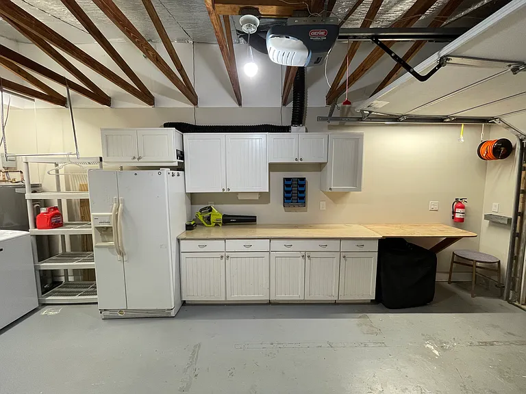 340 S Orlando Ave — Photo 33