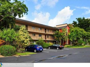 2214 S Cypress Bend Dr APT 108, Pompano Beach, FL 33069