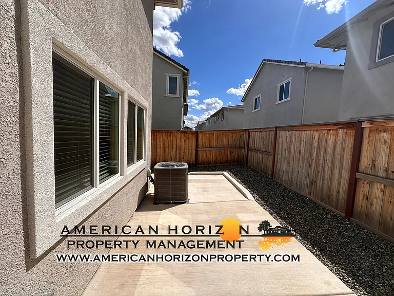 1320 Matlack St — Photo 18