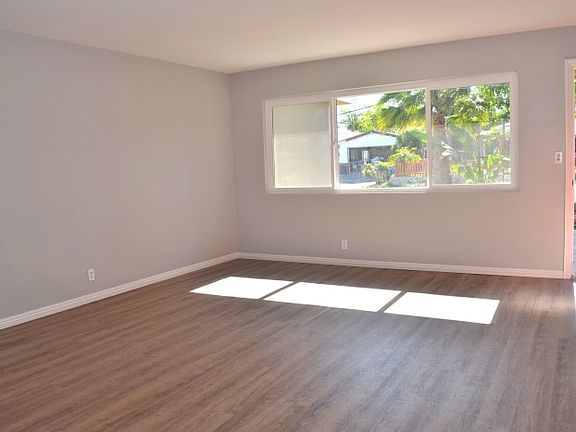 2nd image of 1317 Marabou Ln