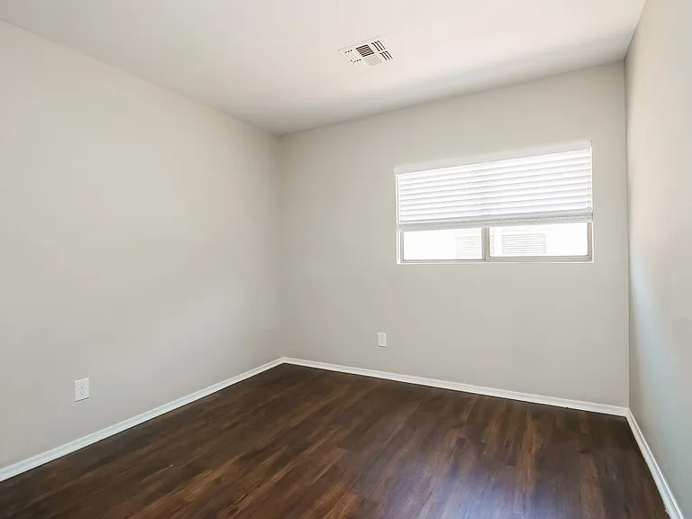 27834 N 30th Ln — Photo 11