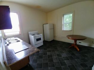 113 Broad St APT C, Warrensburg, MO 64093