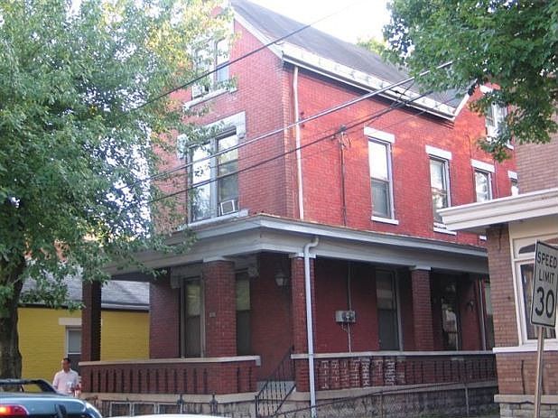 2nd image of 721 Main St
