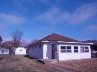3008 Moultrie Ave, Mattoon, IL