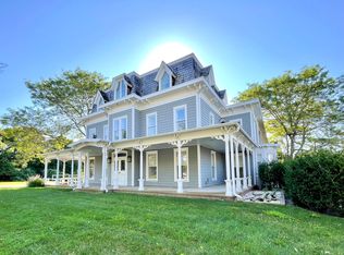 300 Hampton Rd, Southampton, NY 11968