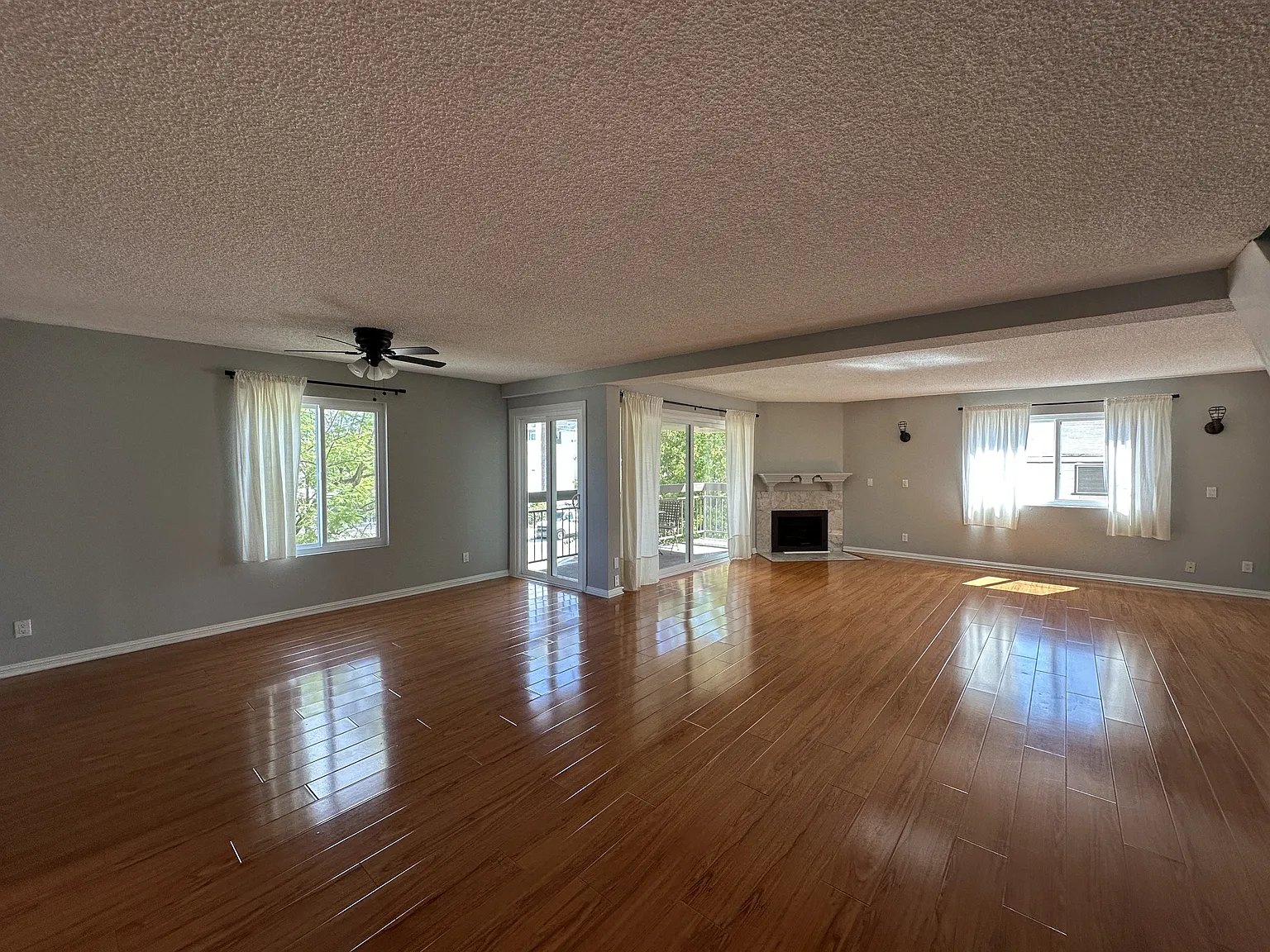 1110 Wilson - 201 — Photo 2