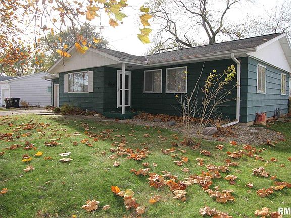 3rd image of 5621 N Arrow Dr